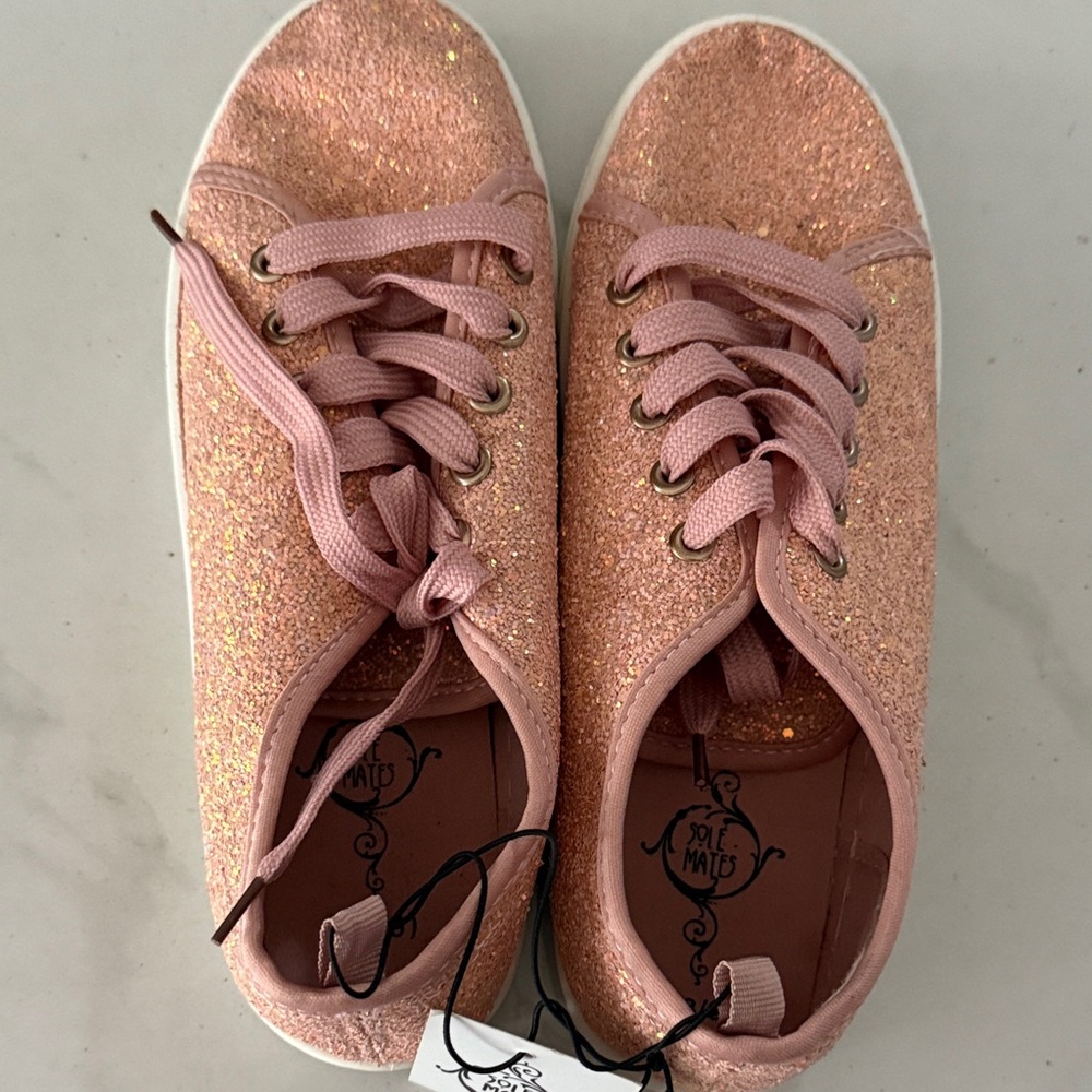 NWT Sparkling Fairy Girly Pink Women's Sneakers 
Size 8/9